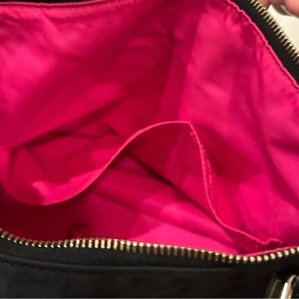 Dooney & Bourke Large Nina Shoulder Handbag Black Nylon Fuschia Lining - Picture 13 of 16